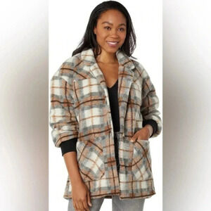 Blank NYC Loved‎ by You Plaid Jacket Contemporary Earth tone Cozy Academia